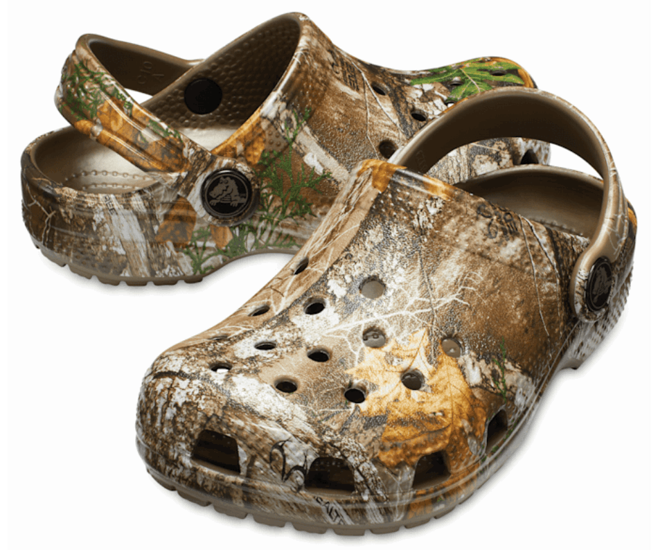 Crocs Kids’Classic Realtree Edge Clog Walnut