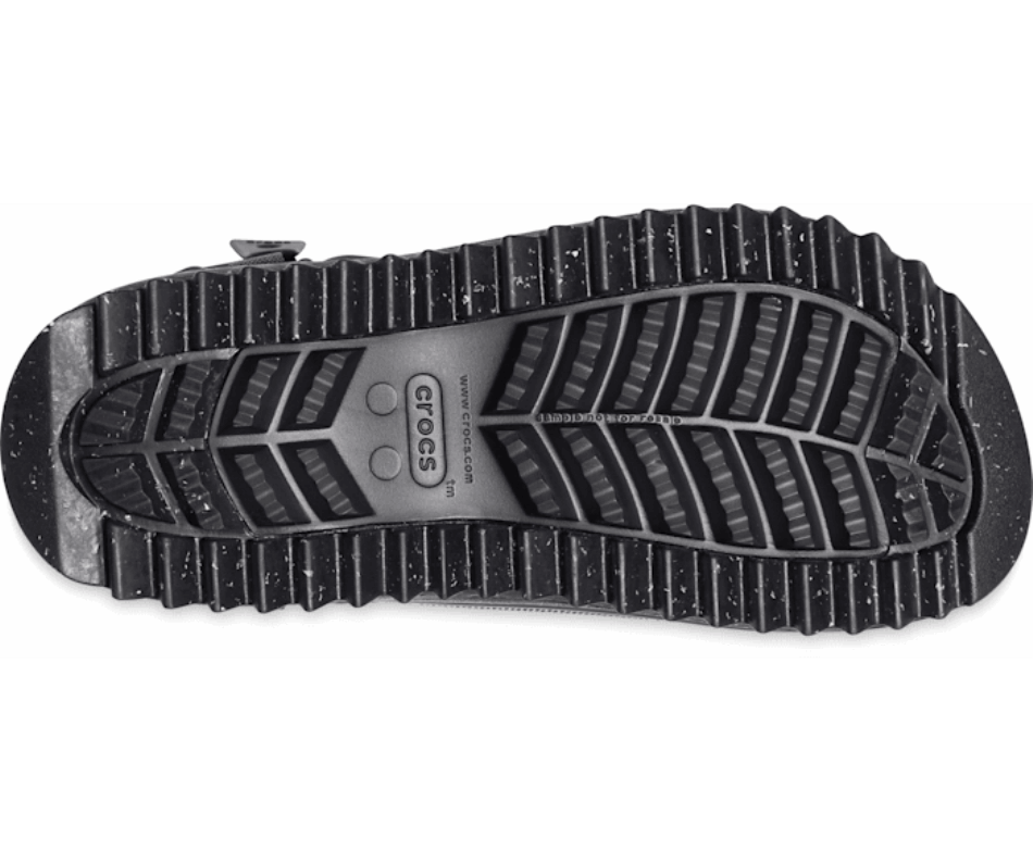 Crocs Women's Classic Neo Puff Luxe Boot Black