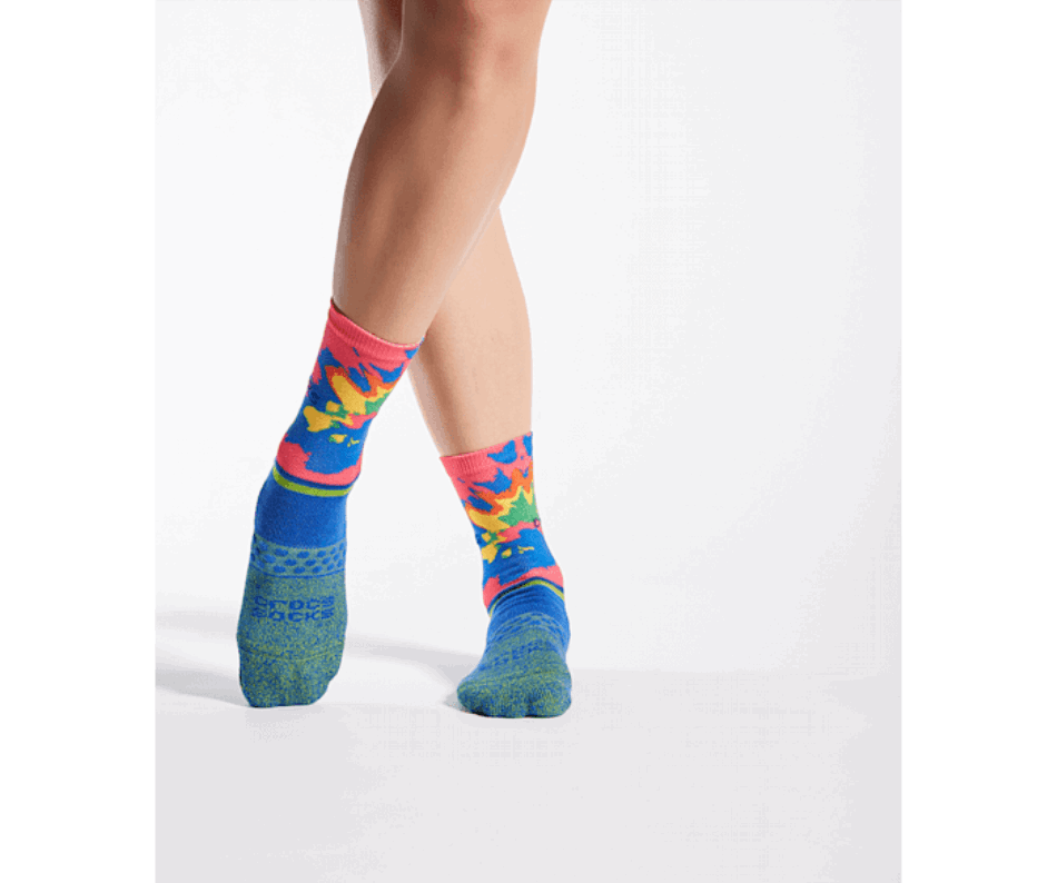 Crocs  Socks Adult Crew Graphic 3-Pack Electric Pink Tie Dye